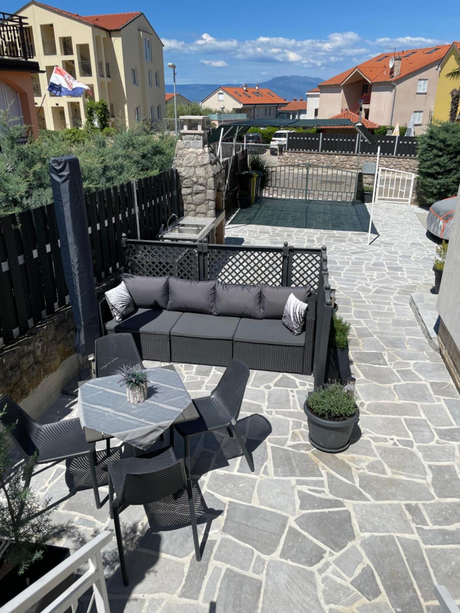 Casa Estancia Studio Apartment Нивице Екстериор снимка